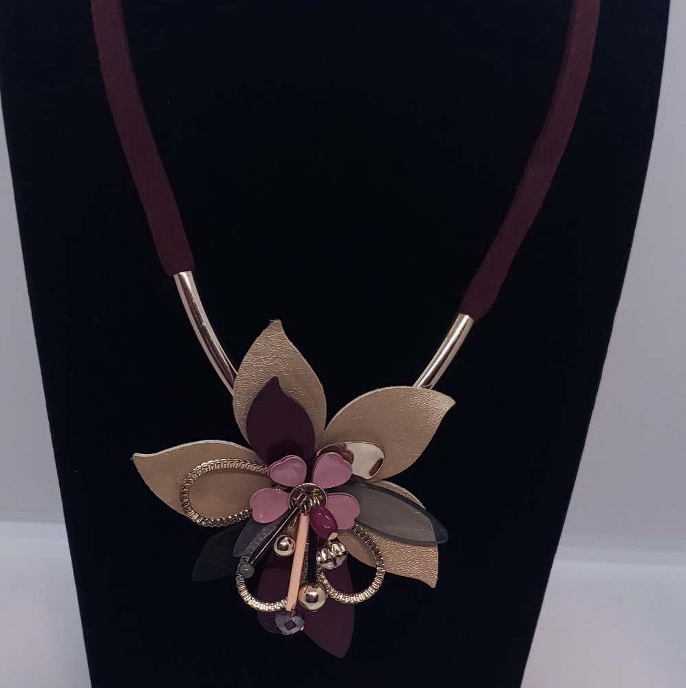 Ann Taylor Necklace